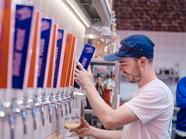 Tap room à l'enseigne Brique House