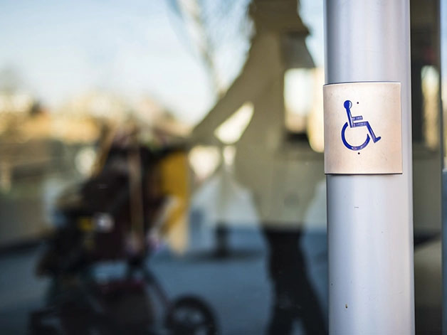 Le spécialiste de l’adaptation du logement Dom&amp;Vie lance un nouveau réseau de franchise en BtoB