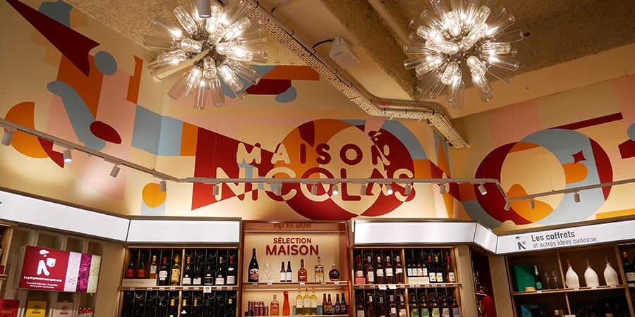 A Saint-Ouen, l’enseigne bicentenaire Maison Nicolas teste son nouveau concept de cave