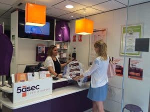 Pressing franchisé 5 à Sec comptoir