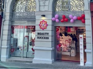 Parfumerie à l'enseigne Beauty Success à Honfleur