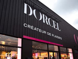 Concept store à l'enseigne Dorcel, extérieur