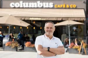 Miguel Pinto, multi-franchisé Columbus Café dans le Calvados