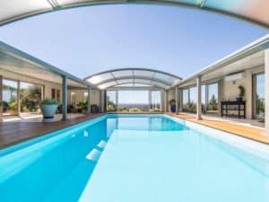 Abri de piscine de la marque Concept Alu