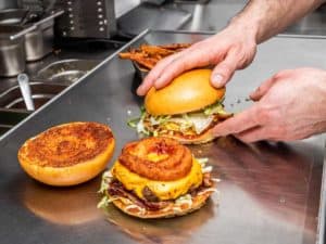 L'enseigne de hamburger gourmet Blend se lance en franchise