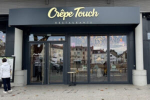 Devanture du restaurant Crêpe Touch à Laval