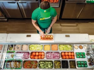 Comptoir de restaurant à l'enseigne Subway