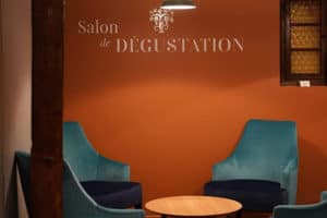 Bar à vin à l'enseigne Le Cercle des Arômes