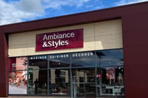 Magasin à l'enseigne Ambiance et Styles à Saintes (17)