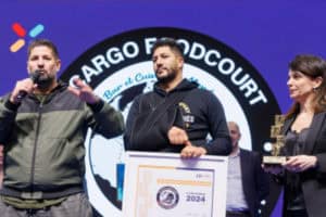 En mars 2024, l’enseigne de bar-restaurant festif ÔCargo Food Court remportait le concours des Révélations de la franchise