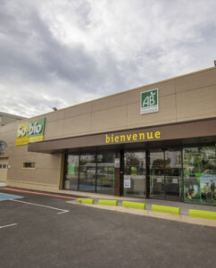 Magasin bio à l'enseigne So.bio au Lavandou
