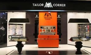 TAILER CORNER