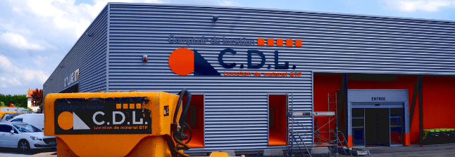 franchise-comptoir de location-batiment-exterieur