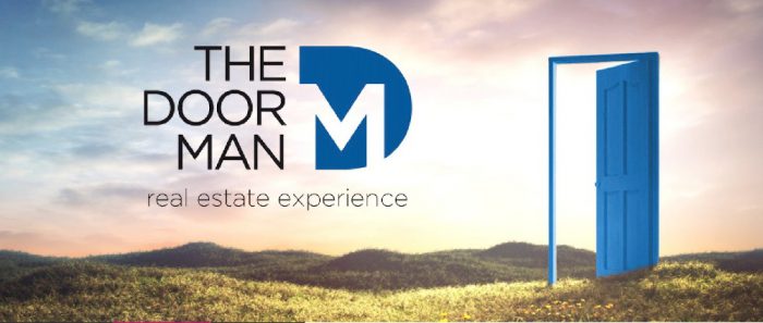the door man france 12nov2019